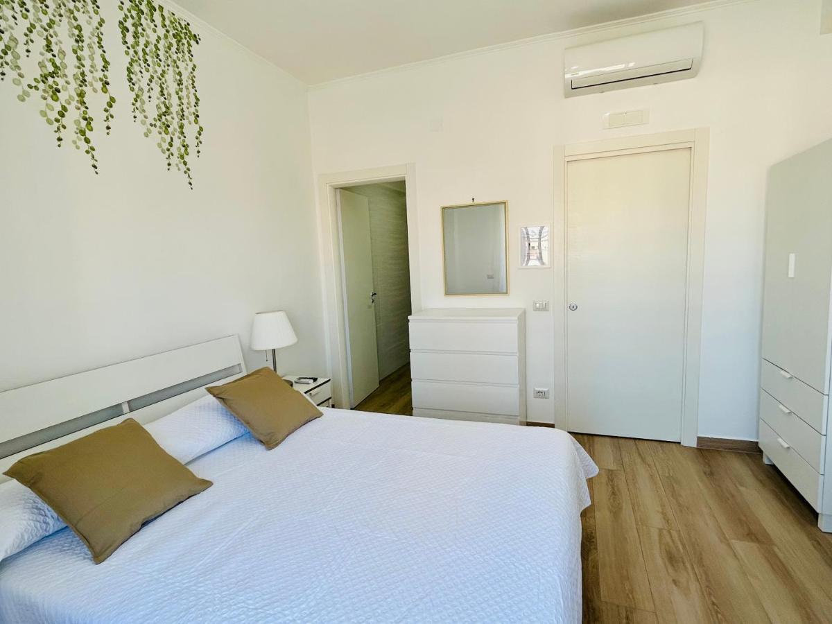 Hotel Vivina_081 Neapol Zewnętrze zdjęcie